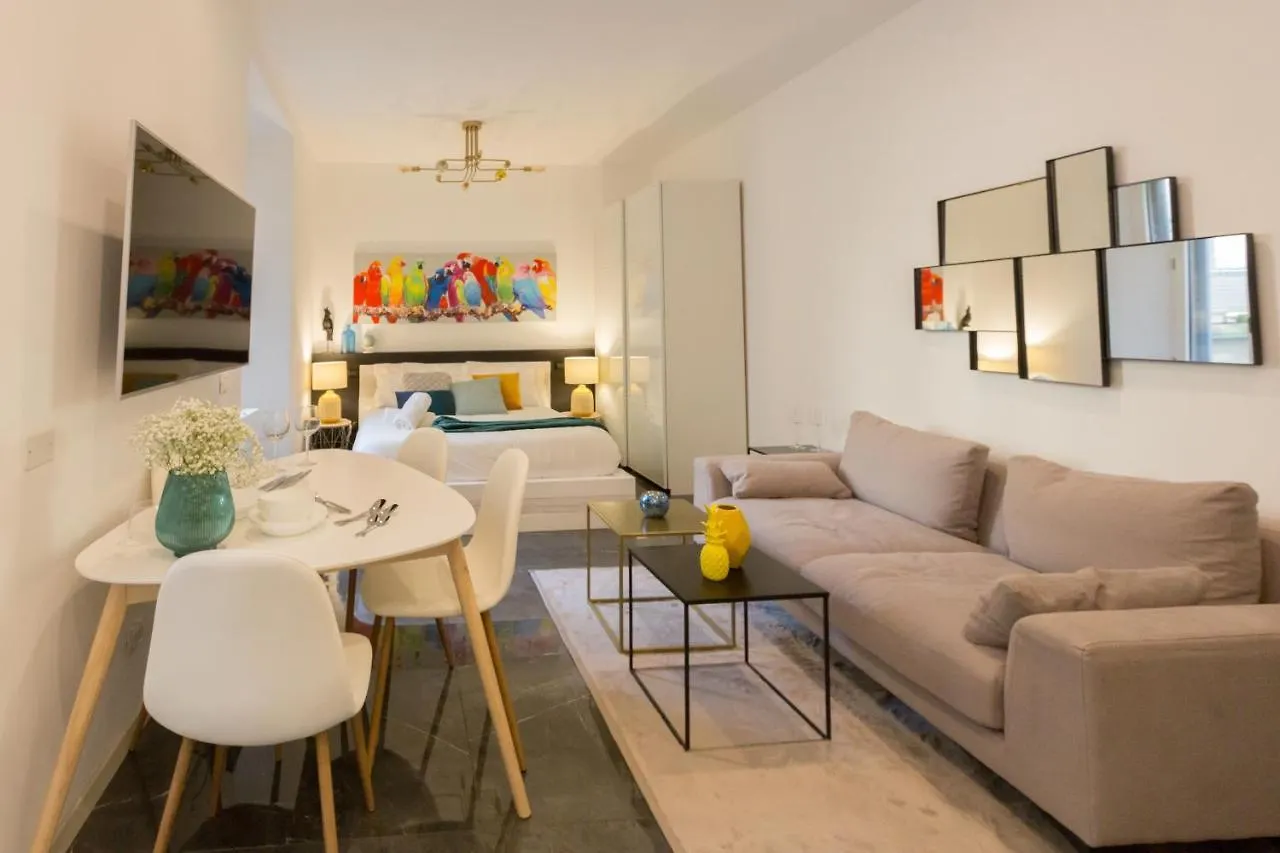 Daire Aria Milano Boutique Apartments- Palazzi İtalya